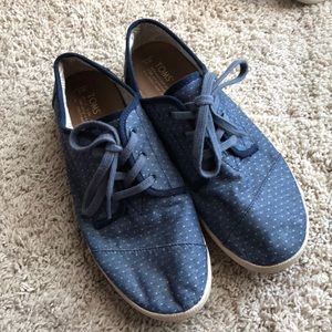 TOMS Poka Dot Lace Up Shoes